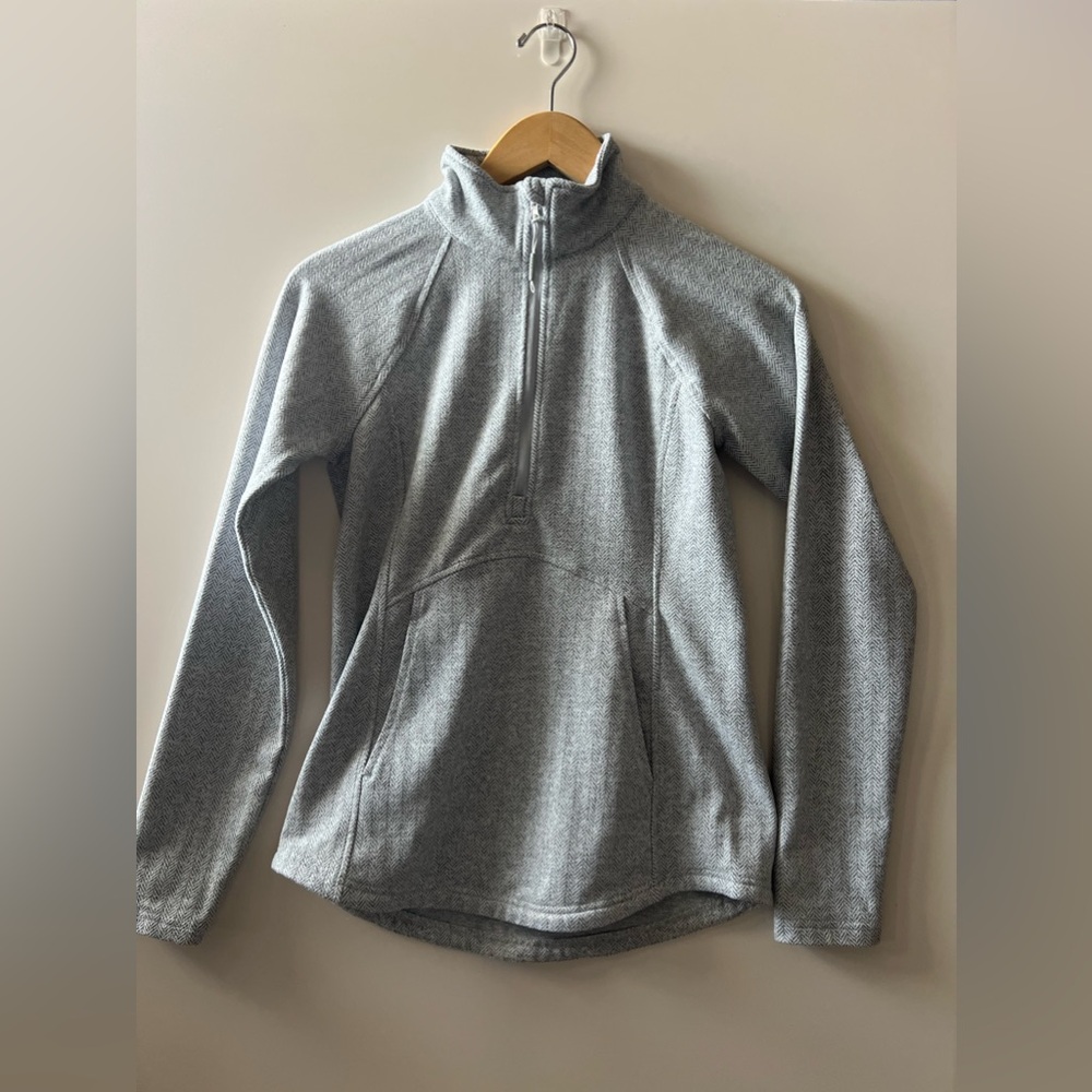 Kyodan Outdoor Women’s Pullover  Gray Athleisure Sweater Size TP/XS